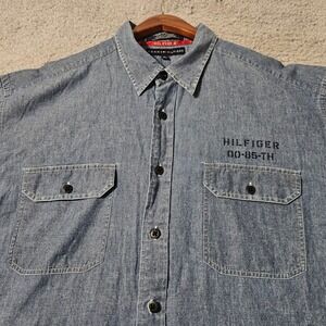 Tommy Hilfiger Shirt XL Men's True Vintage 1990s Denim Chambray Grunge Spellout